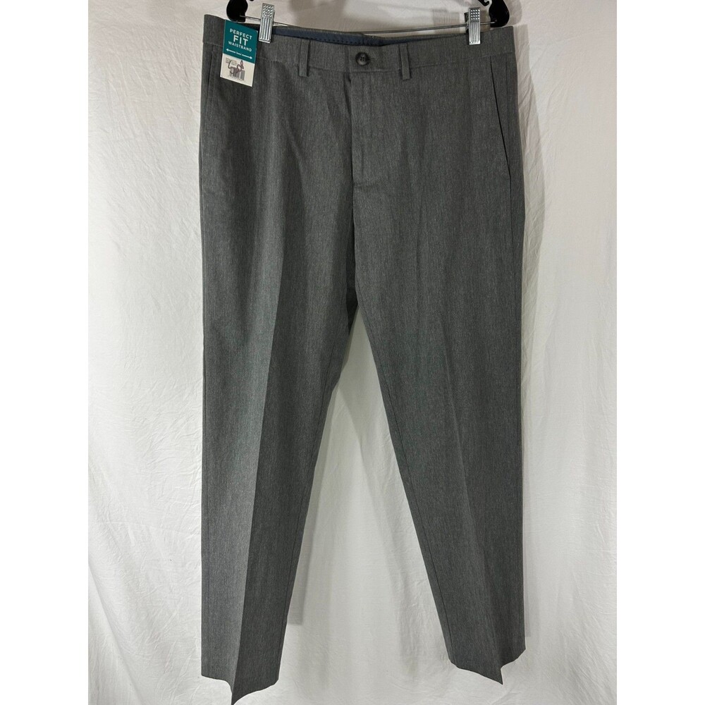 Haggar Premium No Iron Khaki 36x32 Gray Straight Fit Stretch Pants